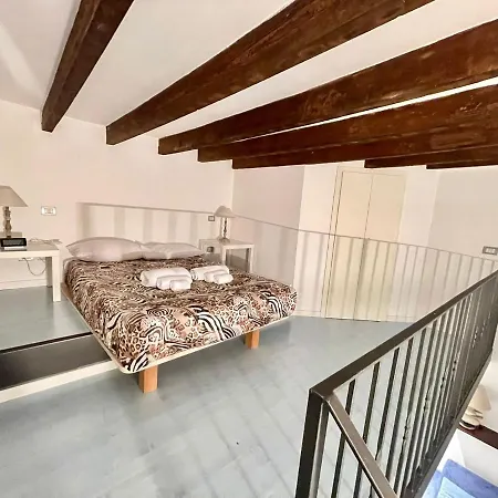 Lafilo 2 Apartment Milan